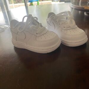 Air Force one sneakers toddler size 4